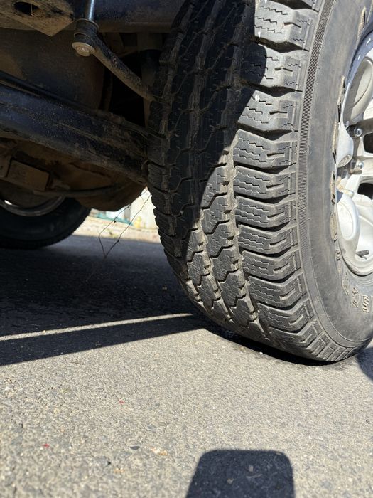 Джанти с гуми 31/10.5/15