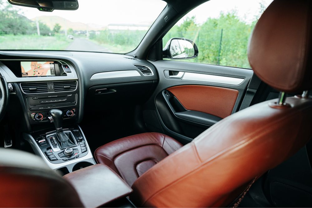 Audi A4 2009, 2.0 TDI CAGA Automat