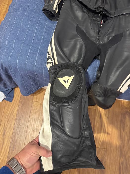 Dainese кожен екип 58 номер