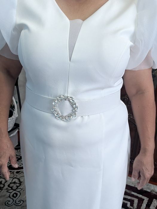 Платье вечерные срочно продам 1 раз одевала