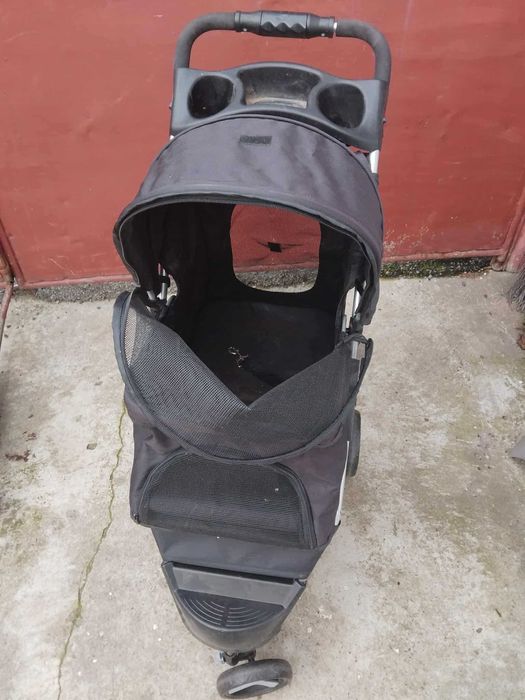 Carucior pentru animale