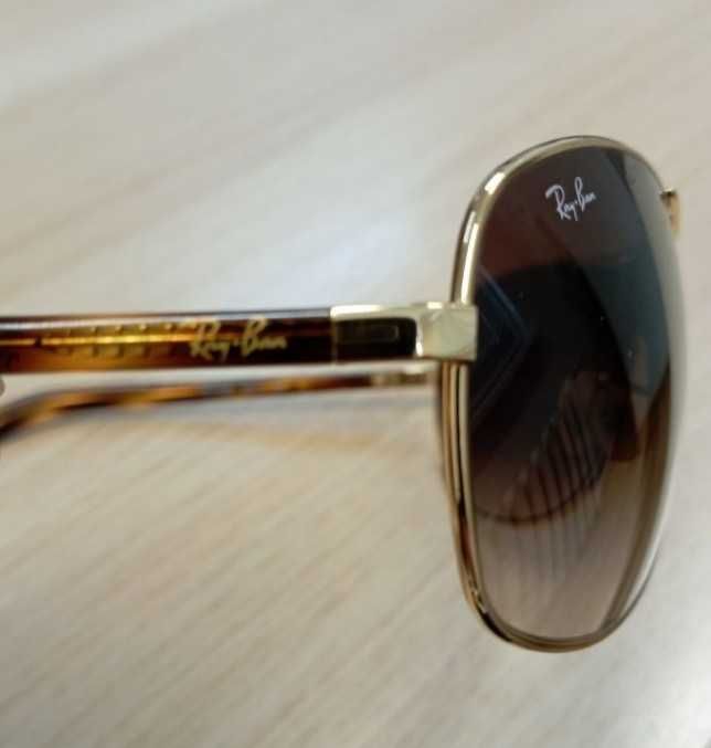 Очила Ray Ban + кутия