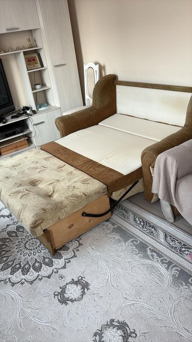 Диван 2 шт раскладной торг уместен