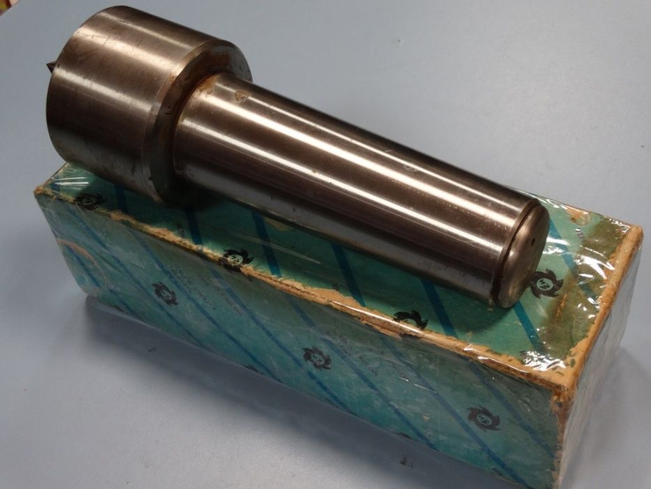 въртящ център за струг МК-6