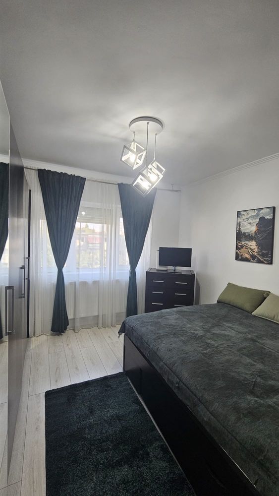 Apartament 2 camere cu garaj sub bloc zona Gheorghe Lazar