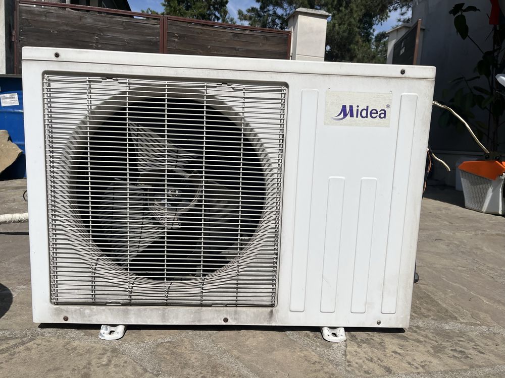 Климатик Midea 24 HA