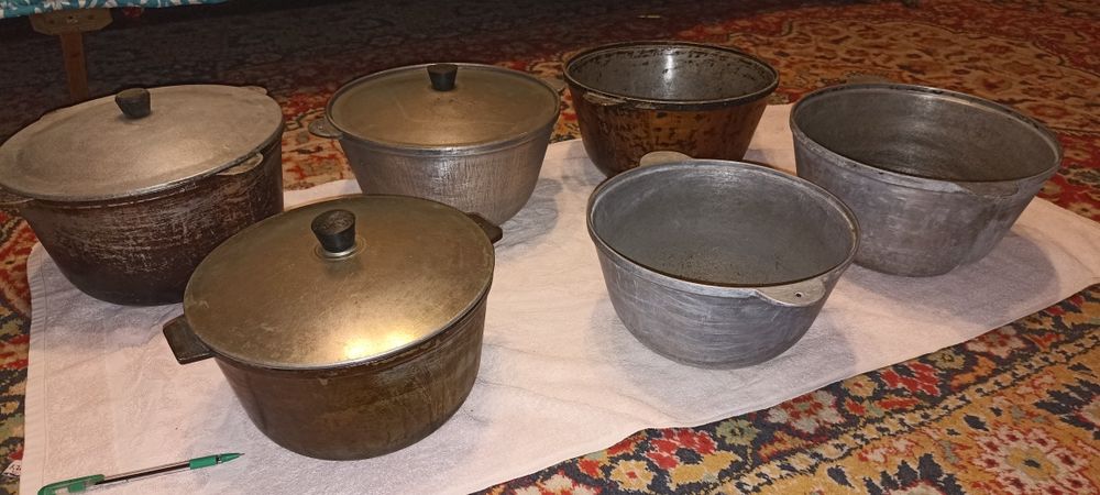 Продаю советские казаны 6 и 4 литровые