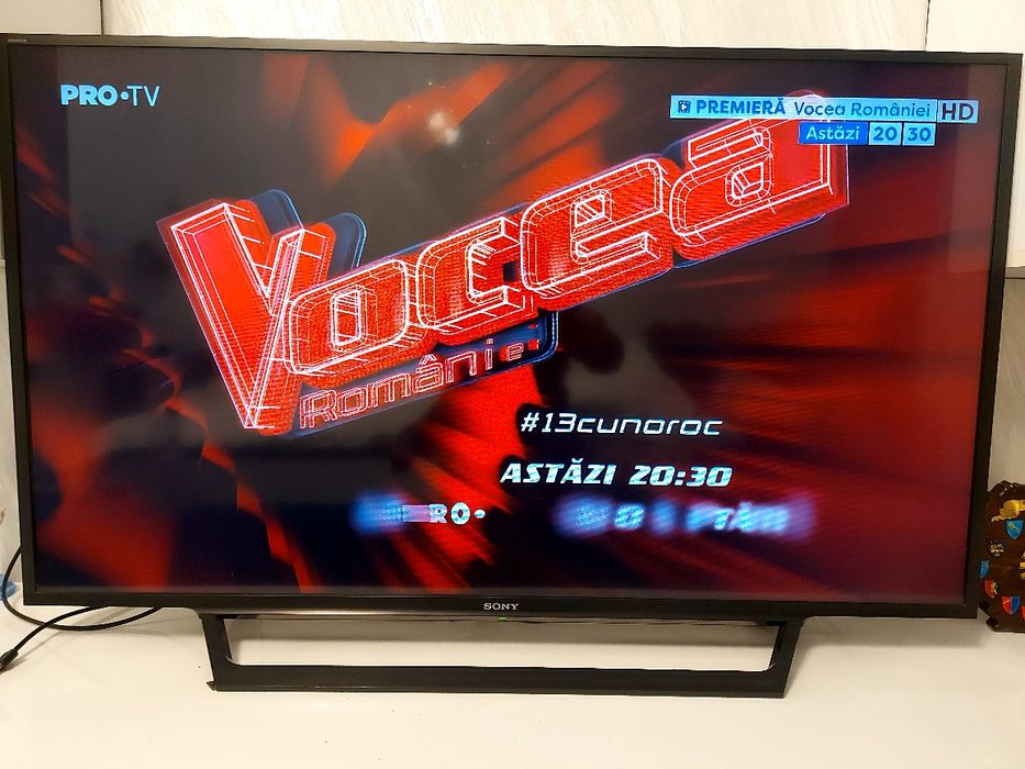 Vând TV Sony KDL 48WD650