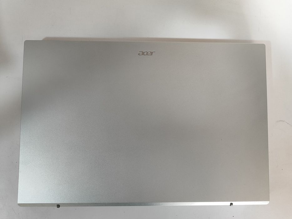 Acer Aspire 3 15 srochno prodam