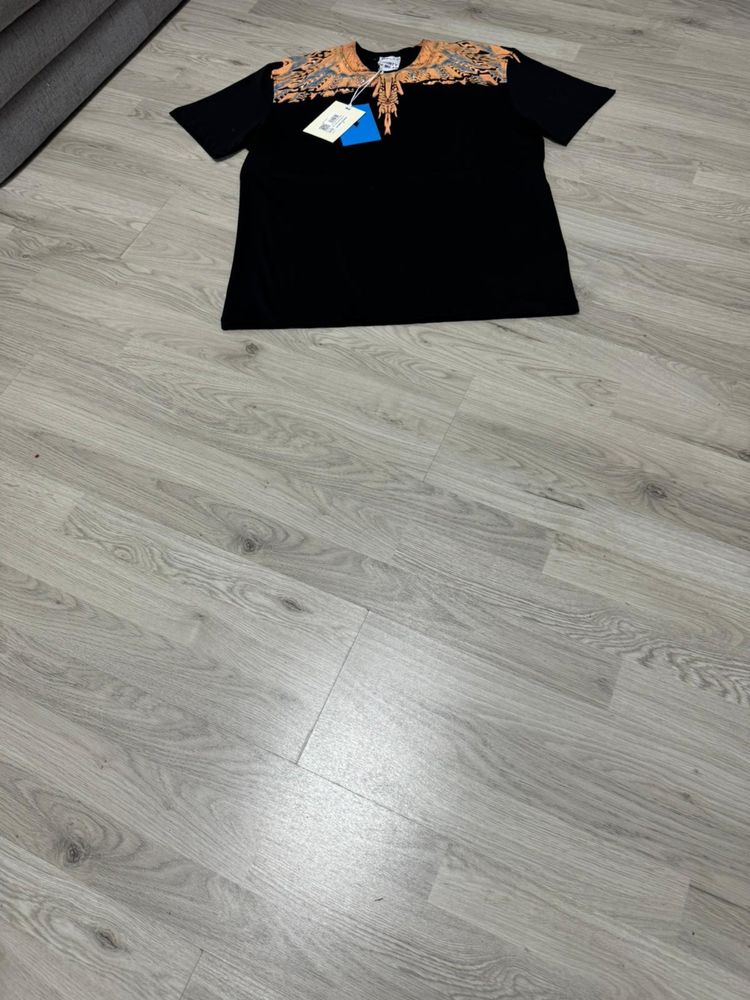 1 tricou si 4 boxeri