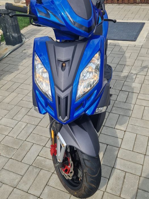 Scuter 125 cm an 2014