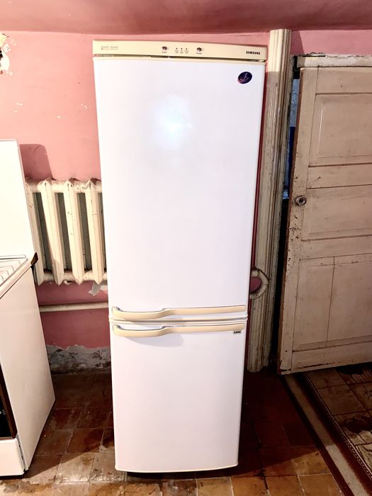 Продам холодильник рабочий 100% гарантия