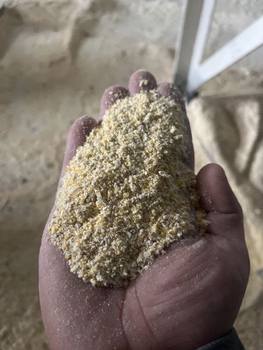 Faina la sac de 40 kg