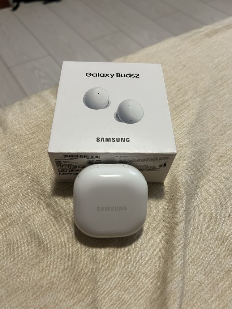 Căști wireless Samsung Galaxy Buds2