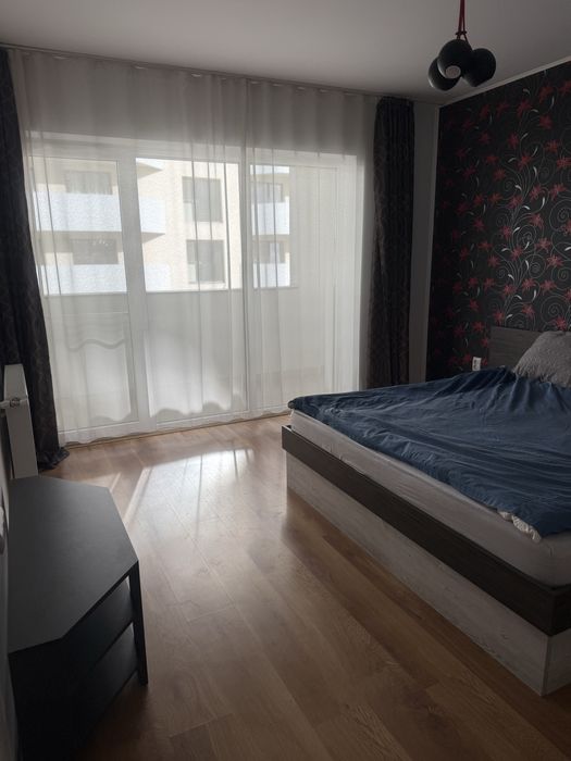 Inchiriez apartament 2 camere 46mp
