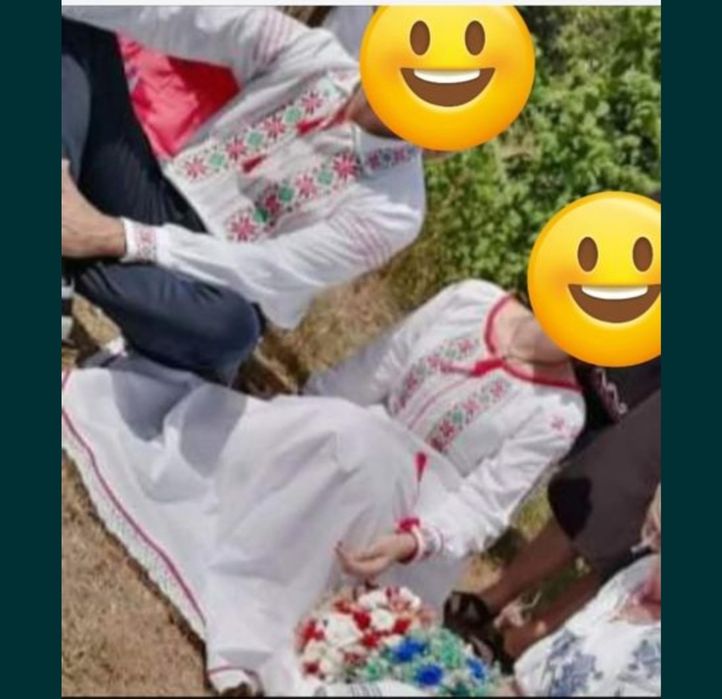 Set traditional cuplu