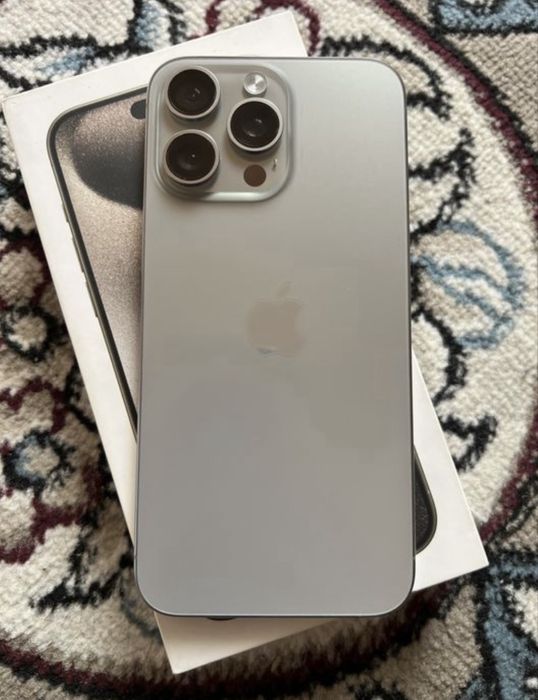 Iphone 15 max ZDA 256