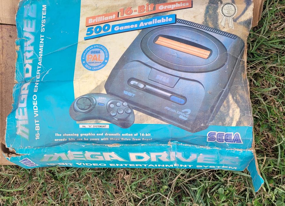 Consola Sega Mega Drive cutie