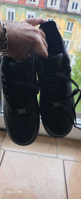 Adidași Nike Air Force 1.noi in cutie mărimea 42  originali.350 lei