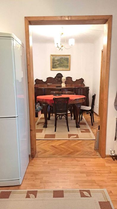 Vanzare casa 3 camere 106 mp Ploiesti-central