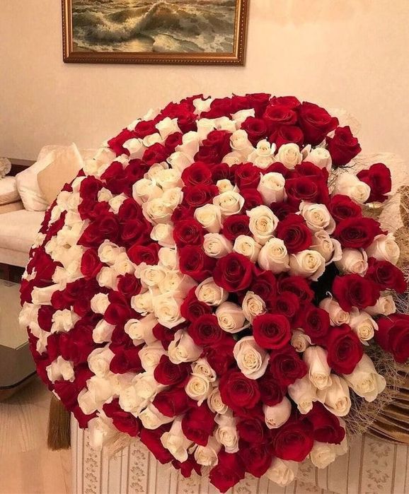 Спрей и кустовые розы в наличии