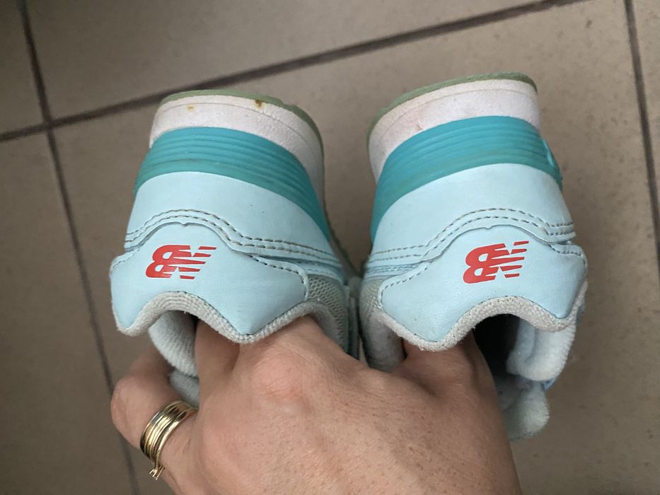 New balance marime 23