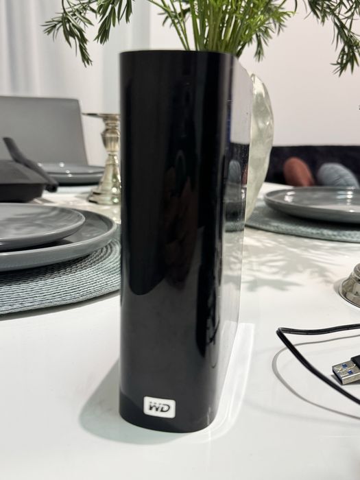 Hardisk extern MyBookEssential 3TB