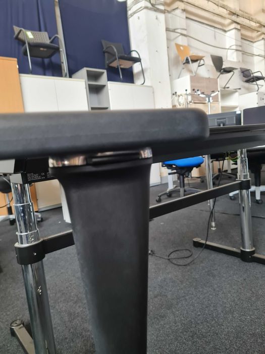 Scaun cu role Vitra Headline Executive