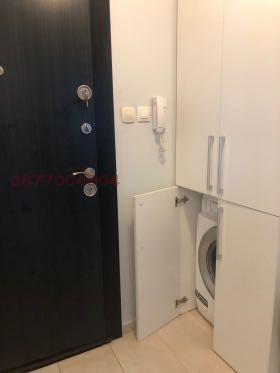 Продава се Двустаен апартамент в София, Център - 78 кв.м за 2693 €/кв.м - Снимка #3