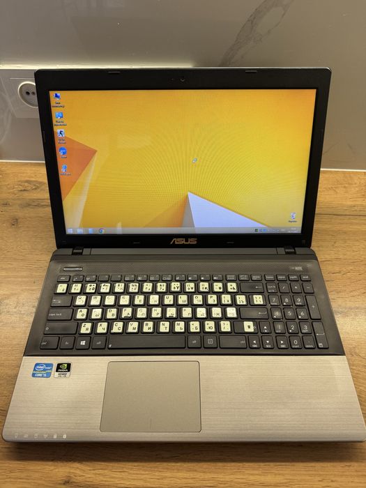Ноутбук ASUS 8/256