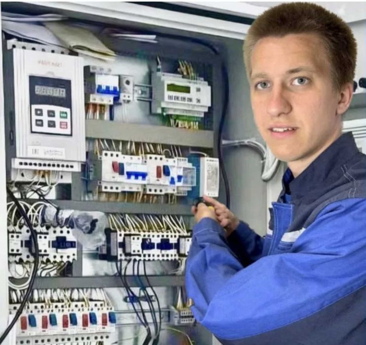 Опытный электрик на выезд,установка светодиодной ленты