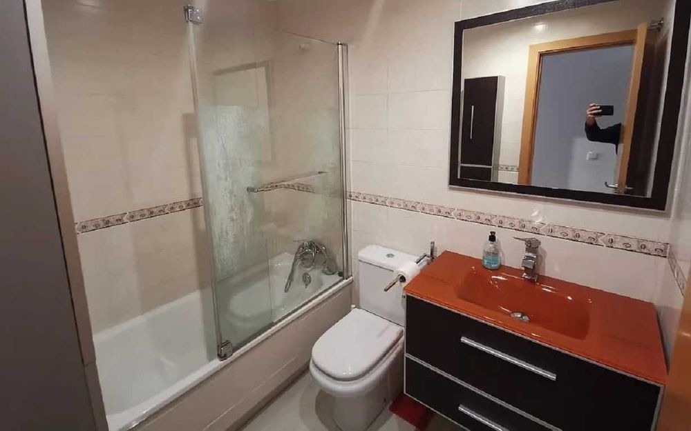 Casa cu 6 camere pentru evenimente, libera pentru revelion si craciun