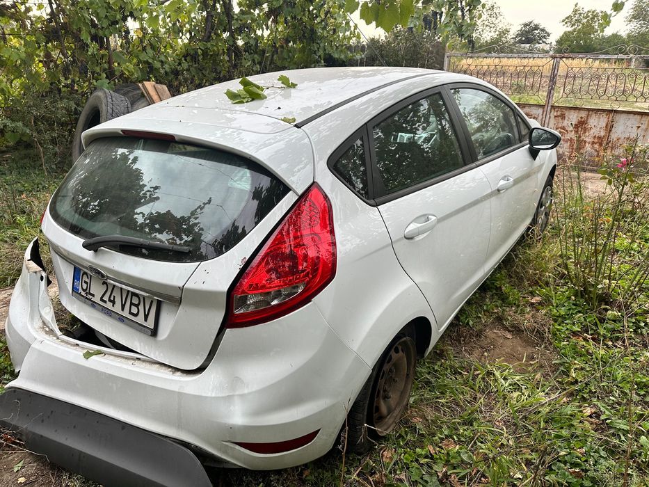 Ford Fiesta 1.6 TDCi 2011 – avariat