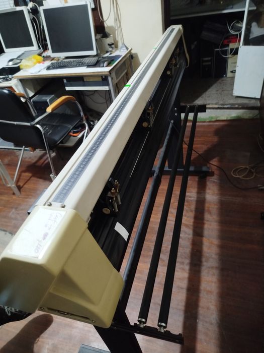 Режещ плотер RedSail