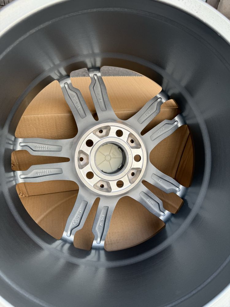 Jante aliaj noi concave AUDI A4 A5 A6 Q3 Q5 - 5x112 R18
