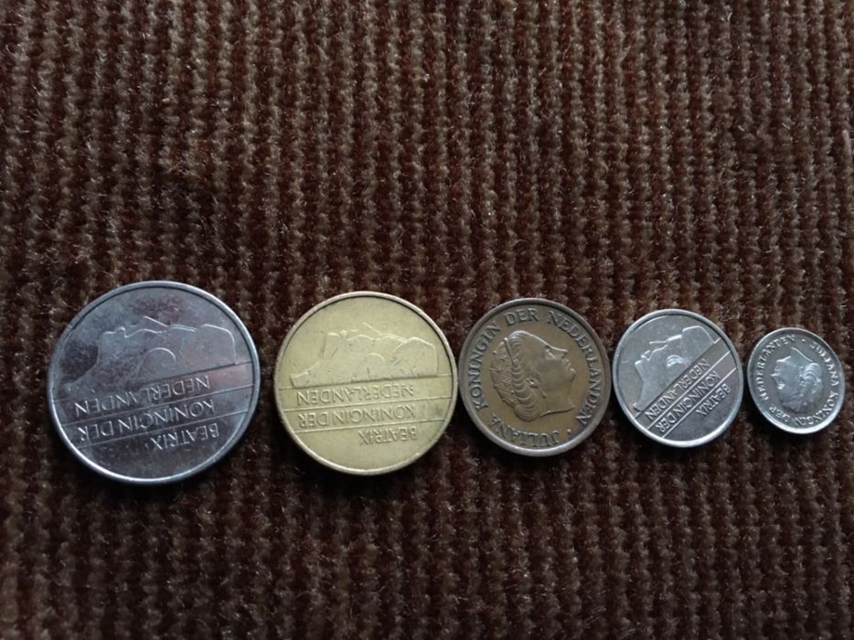 Лот Холандски монети