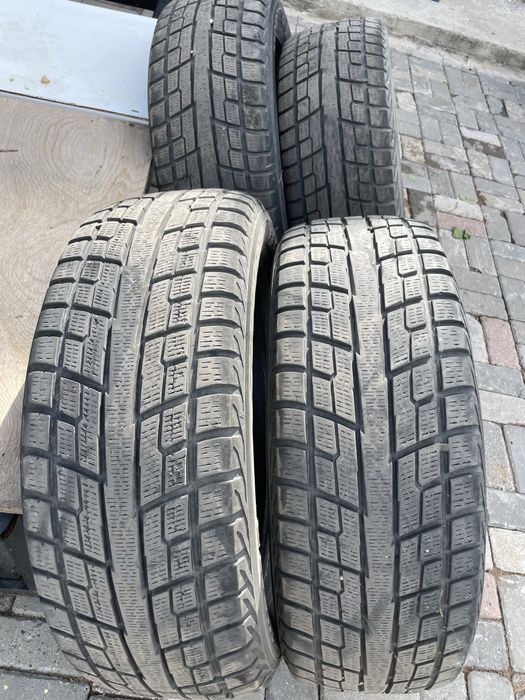 Продам 235/60/18