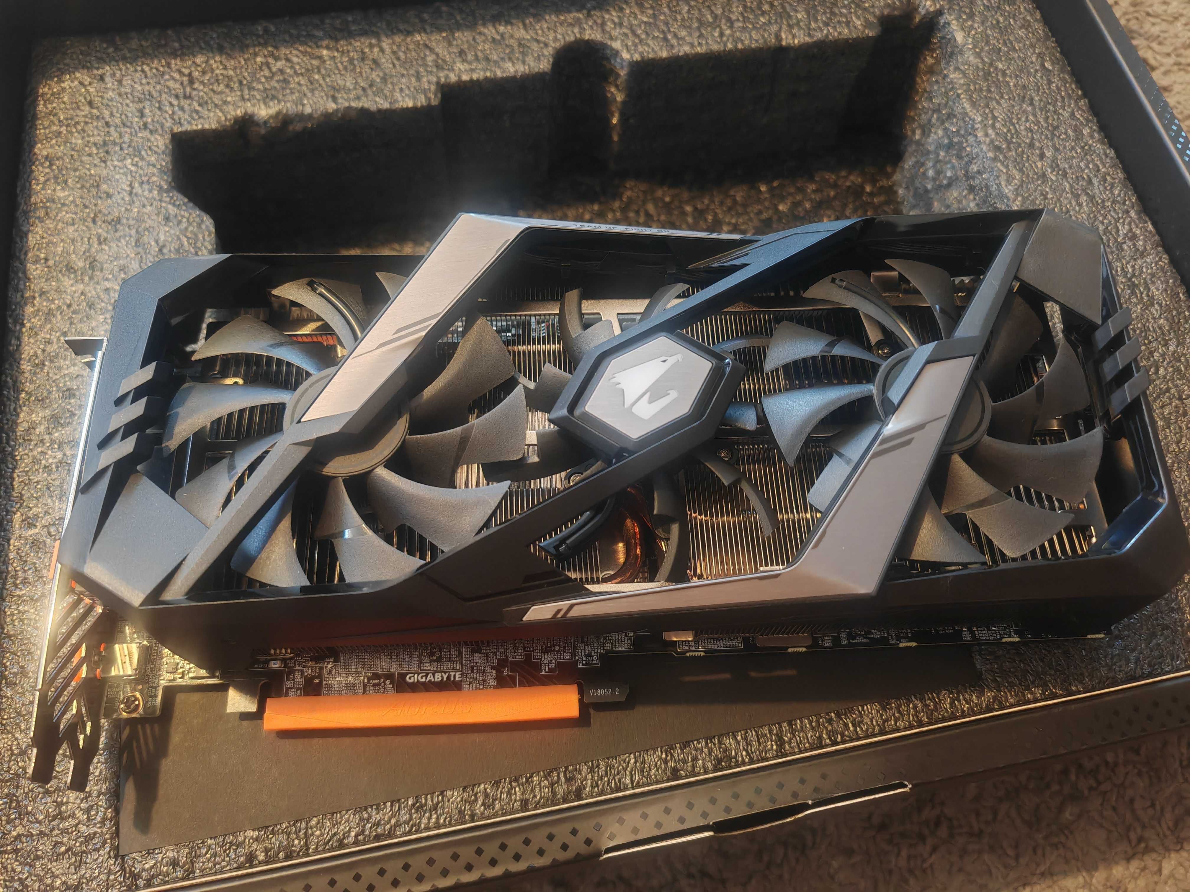 Видео карта GIGABYTE AORUS RTX 2080 Ti XTREME, 11GB, GDDR6, 325-bit