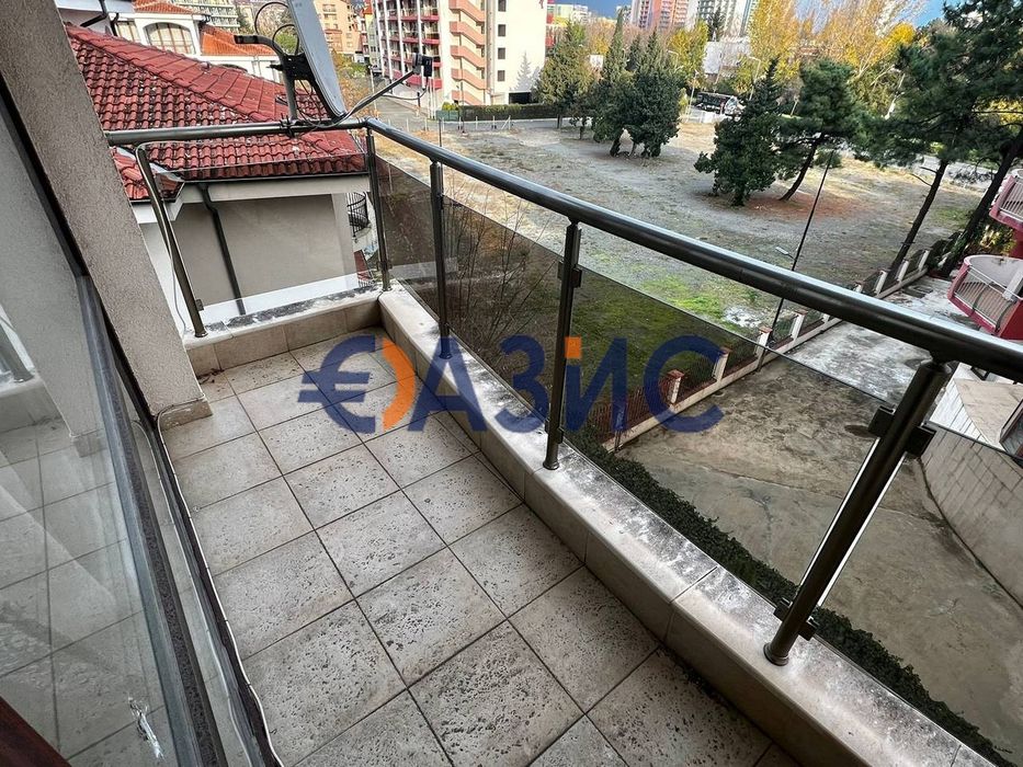 Продава се Тристаен апартамент в к.к. Слънчев бряг - 106 кв.м за 991 €/кв.м - Снимка #13