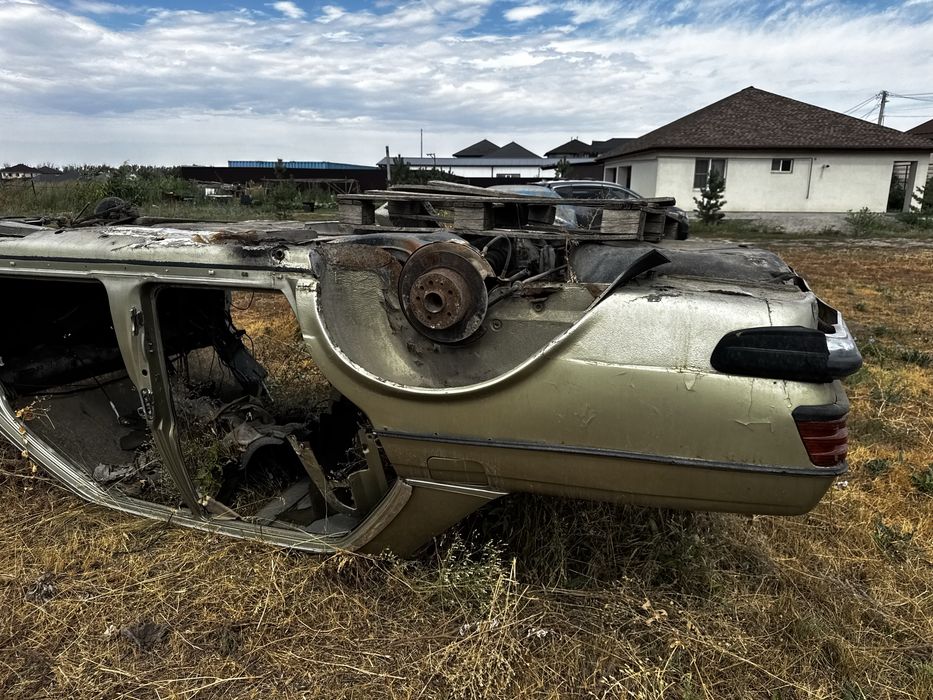 Запчасти мерседес w123