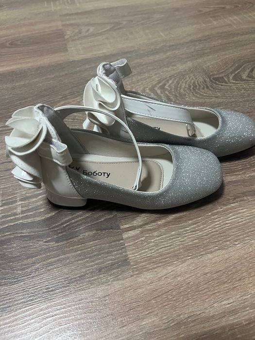 Туфли на девочку 30 размер