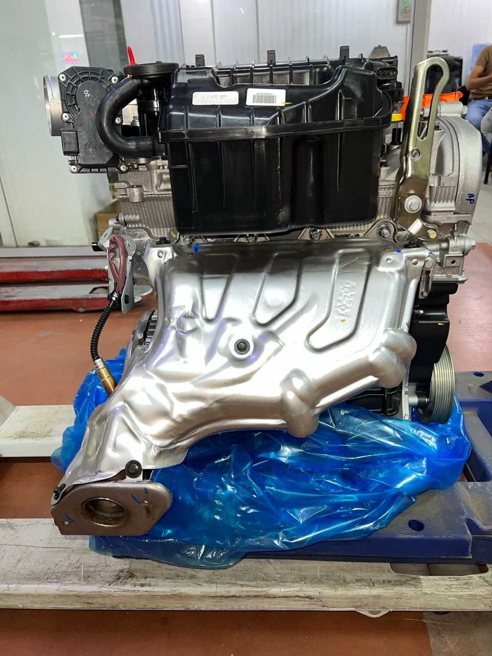 Новый двигатель F4R 2.0 Laguna 1