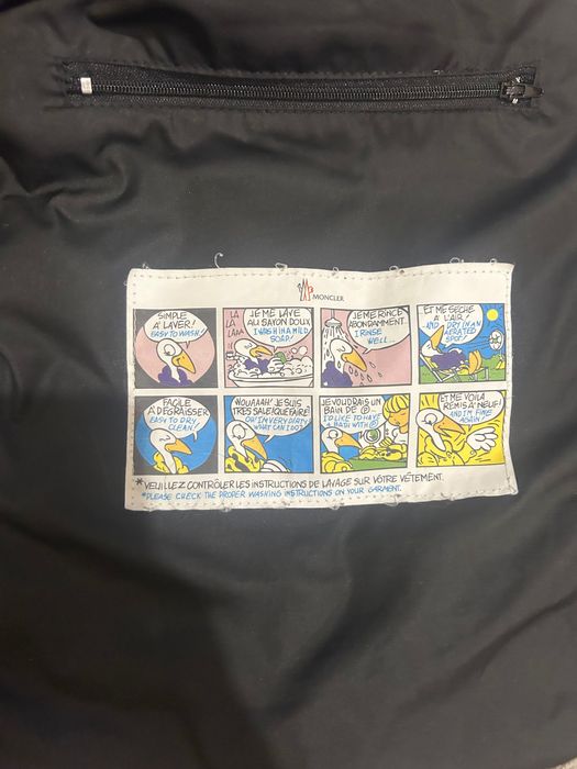 Елек Moncler Монклер