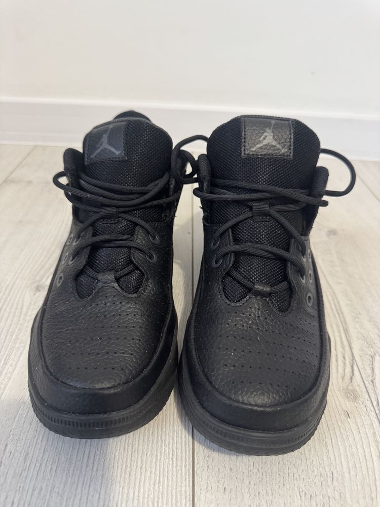 Jordan Max Aura 5 mar. 38