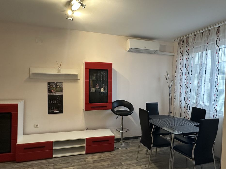 Двустаен апартамент под наем Цветен квартал