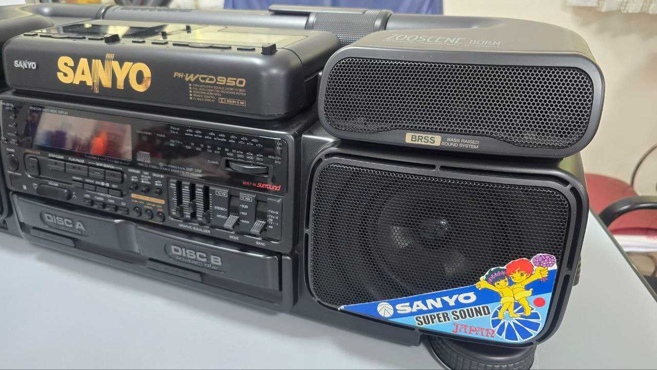 Продается кассетная магнитола SANYO PHWCD950