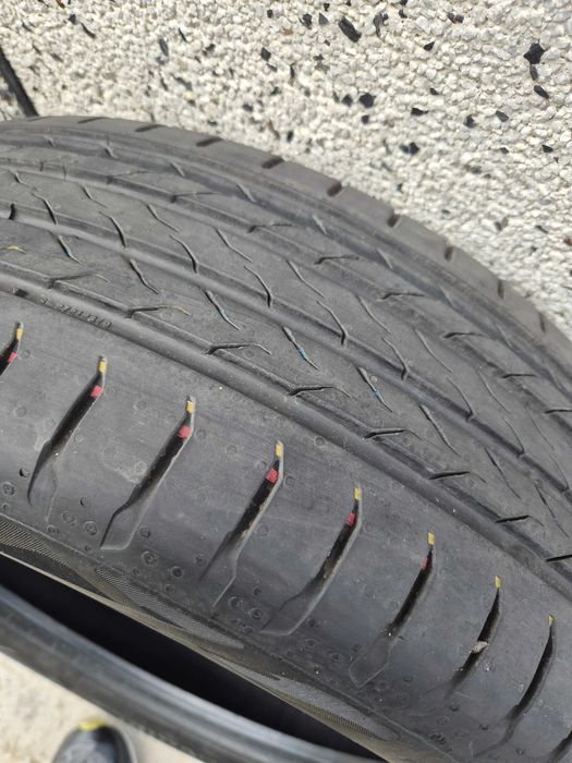 2025 215/60/18 Continental