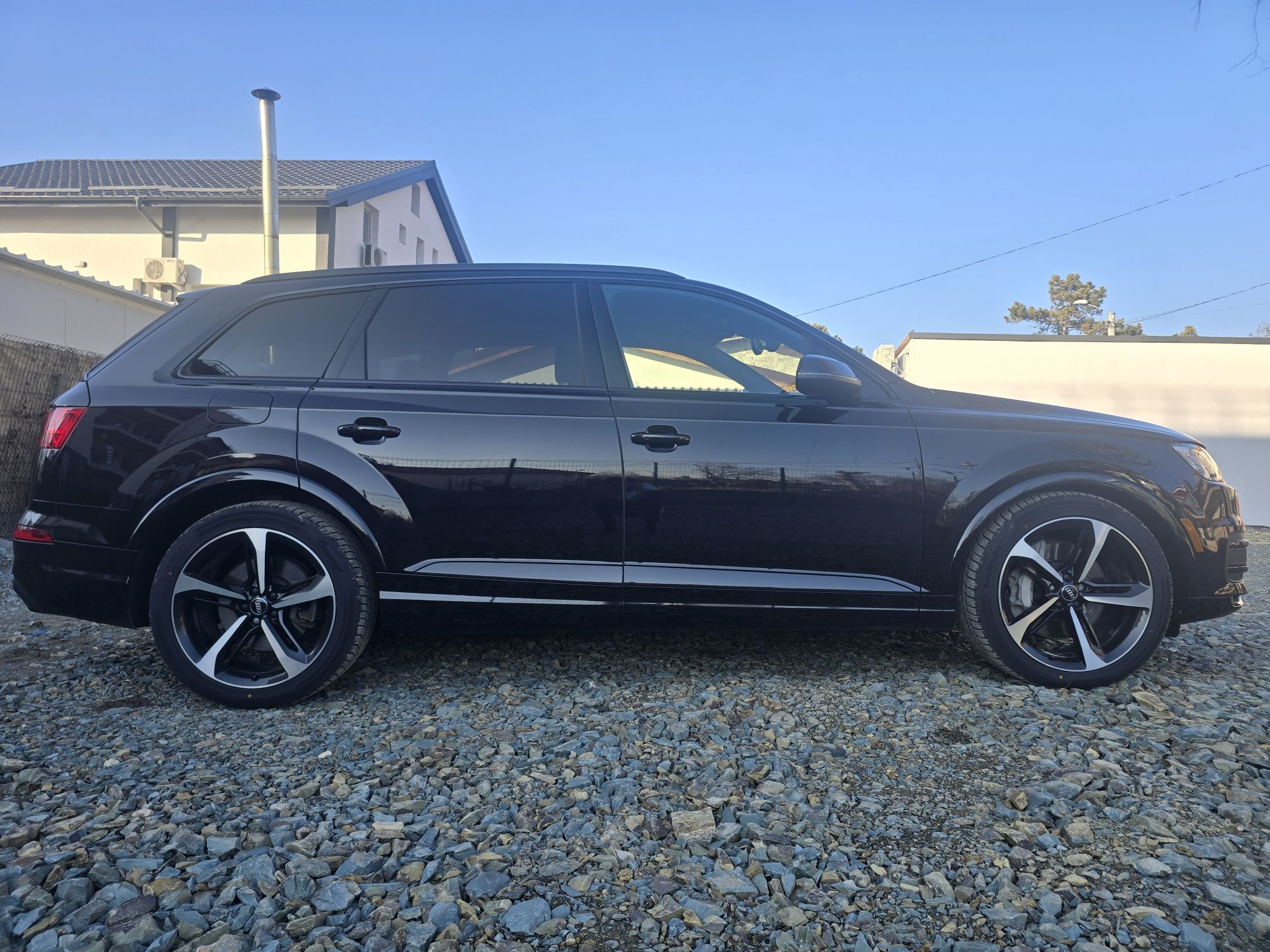 Audi Q7 Prestige 2018 limited edition 150 bucati in lume