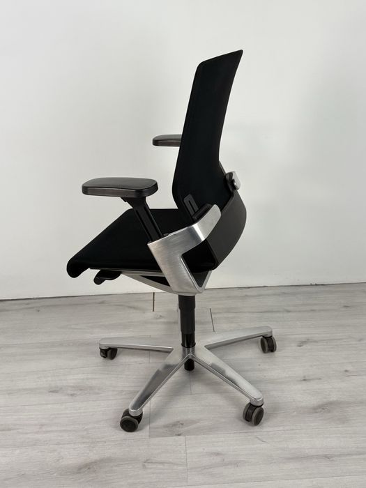 Ръководен офис стол Wilkhahn On 175/7 черен с облегалка Trimsion