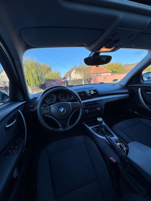 Vand BMW seria 1.18D